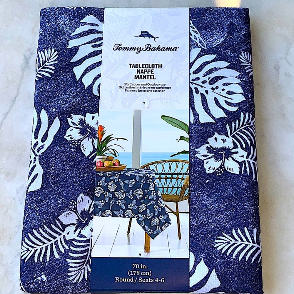 TOMMY BAHAM TABLECLOTH ROUND 70 IN NAVY WHITE FLORAL BIRDS